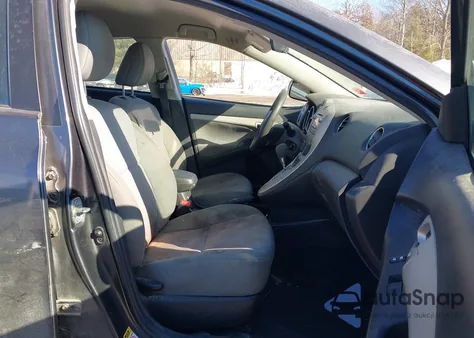 2012 Toyota Matrix L z USA, uszkodzony, nr VIN 2T1KU4EE1CC800633